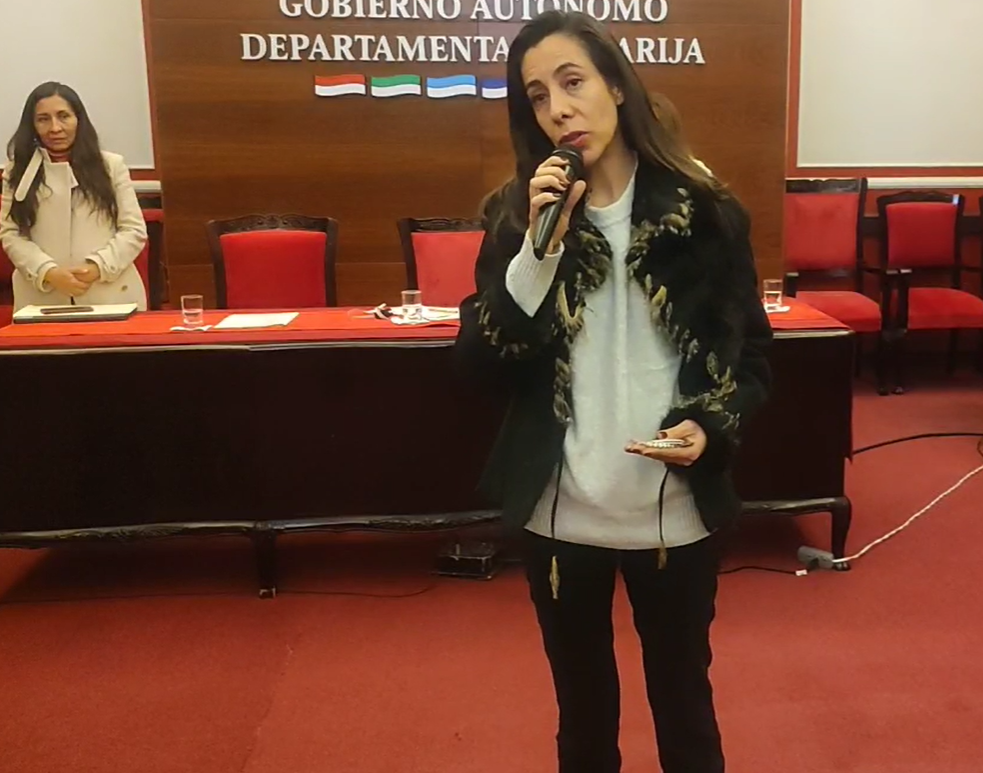 Gobernación de Tarija presenta la Ley Departamental N° 396 de Protección para Personas con Autismo