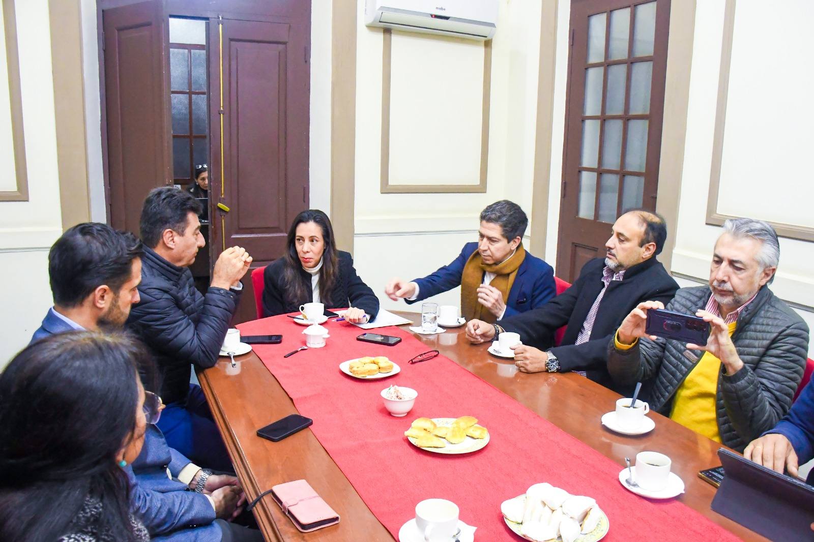 Tarija sella una alianza histórica entre empresarios y los tres niveles del Estado para impulsar una agenda turística estratégica